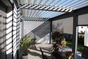 Lamellendach Algarve mit Screen, Chemnitz