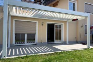 Renson Lamellendach Camargue mit integrierten Heizstrahler