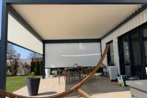 Lamellendach Renson Algarve mit Fixscreen
