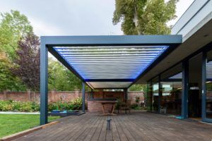 Lamellendach Renson Camargue gekoppelt