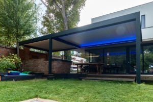 Lamellendach Renson Camargue gekoppelt