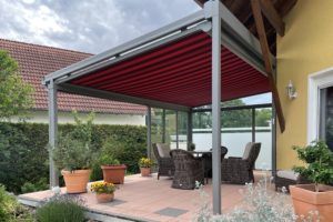 Terrassendach Panorama Maxi mit seitlichem Überstand