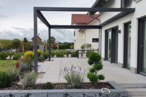 Pergolamarkise Qbus von Nova Hüppe