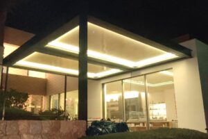 Marquises Open R'2 warmweiße Beleuchtung